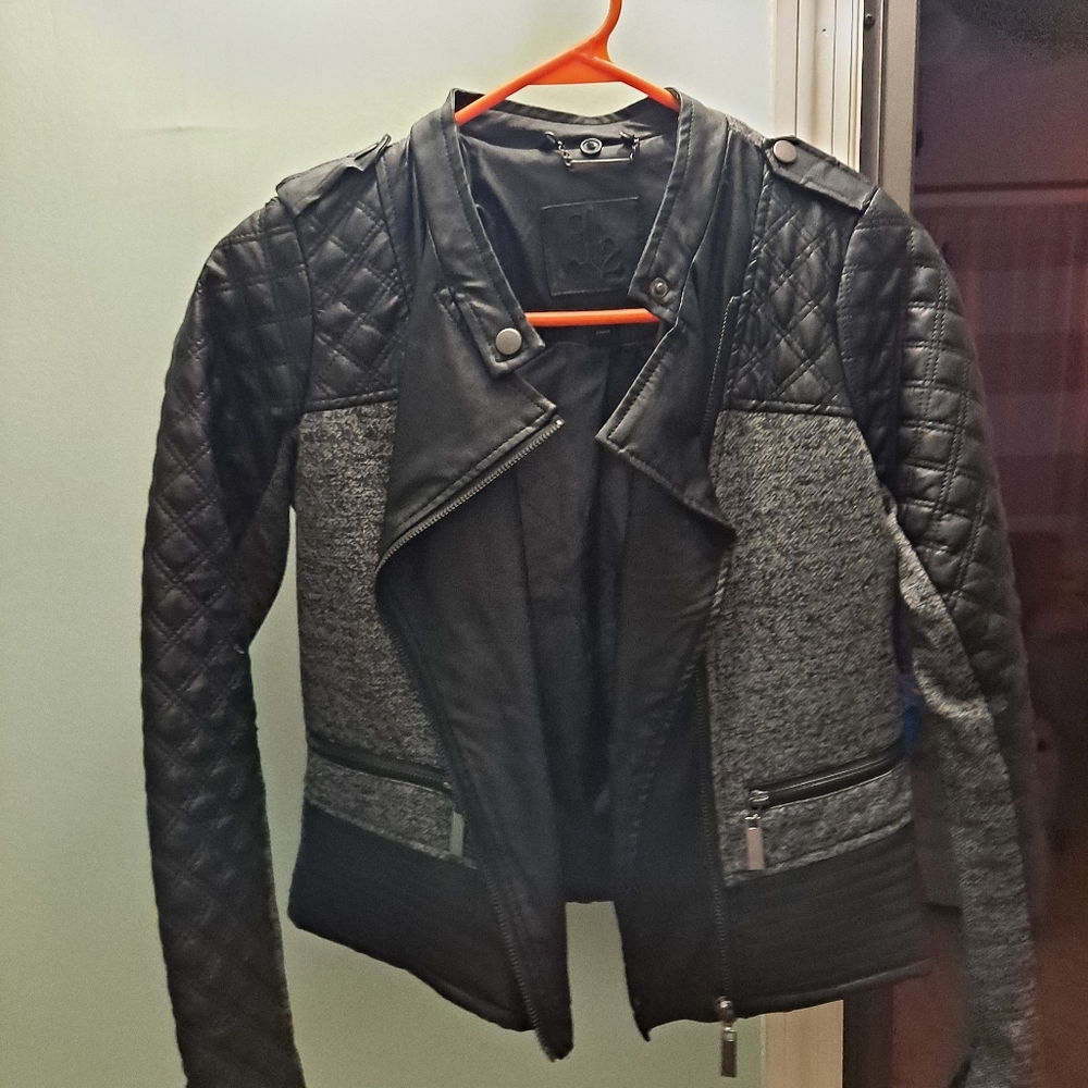 XS two-tone light jacket.  Leather-look, moto jack